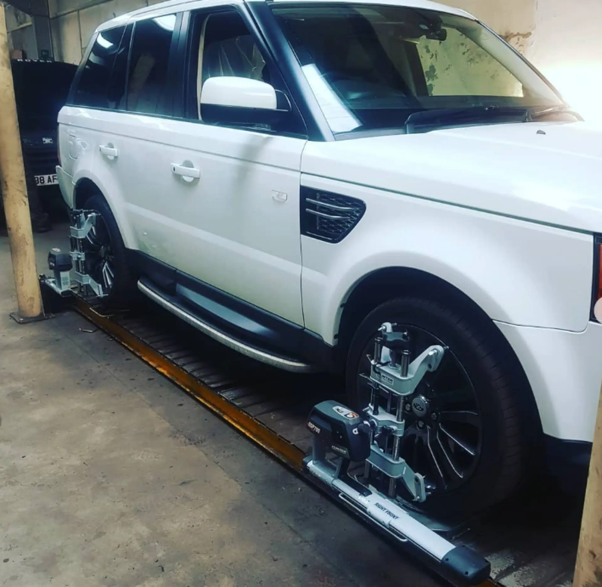 Land Rover Servicing Rossendale